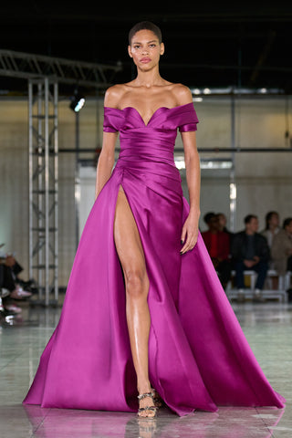 STRAPLESS PLEATED MIKADO GOWN