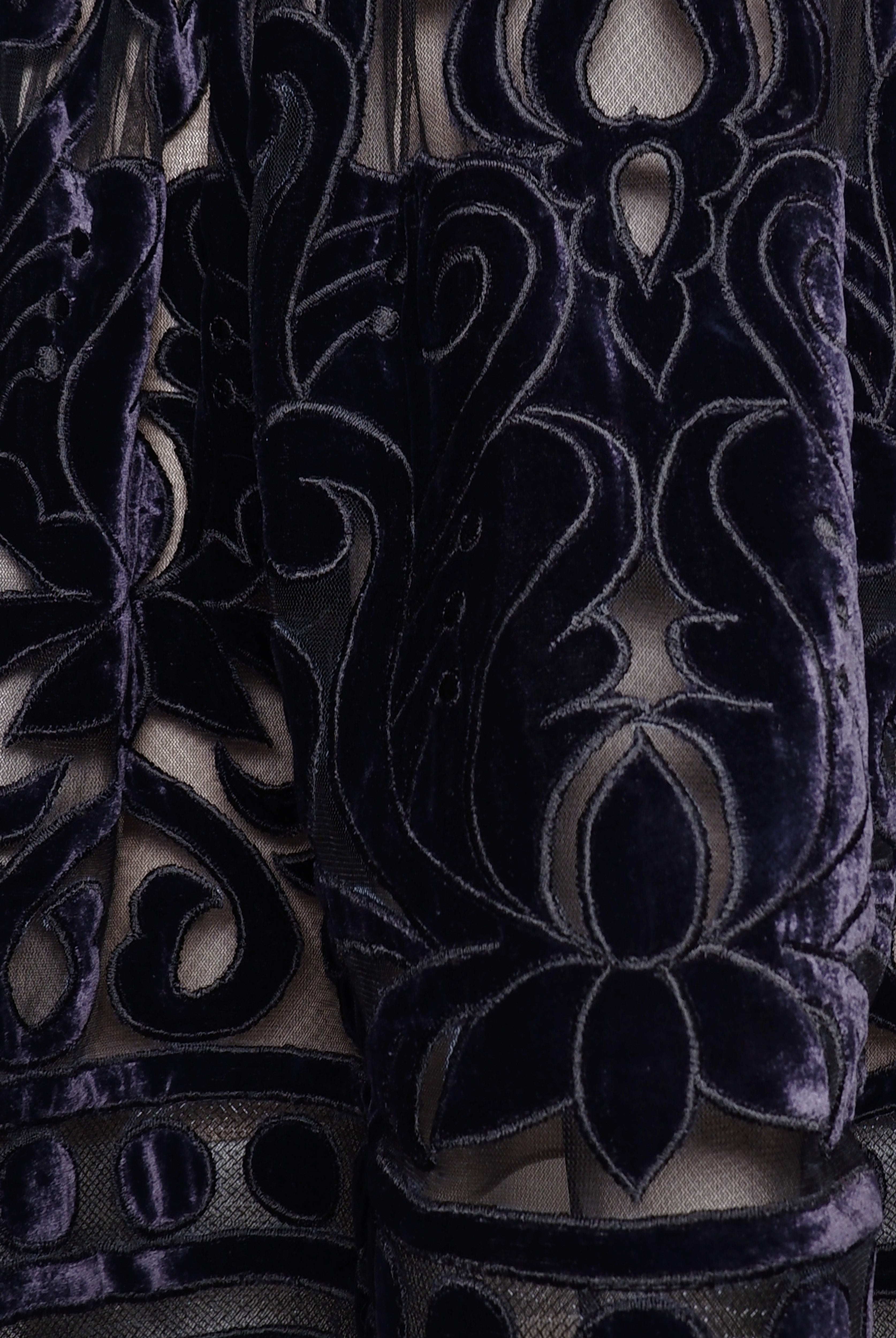VELVET EMBROIDERED JEWEL NECK DRESS WITH LONG SLEEVES Naeem Khan VELVET EMBROIDERED JEWEL NECK DRESS WITH LONG SLEEVES Naeem Khan