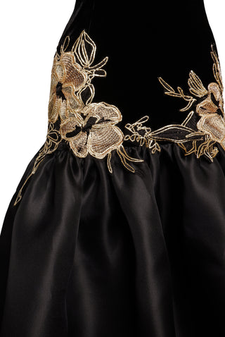 HALTER DROP WAIST DRESS WITH FLORAL APPLIQUE