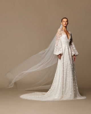 Naeem Khan Naeem Khan