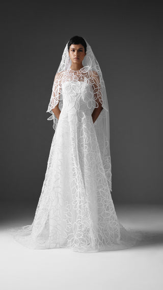 naeem khan designer dresses Khan, Ventura Wedding Dress Save 25% Rows of beaded fringe around the bodice Naeem Khan ~ Resort Grey