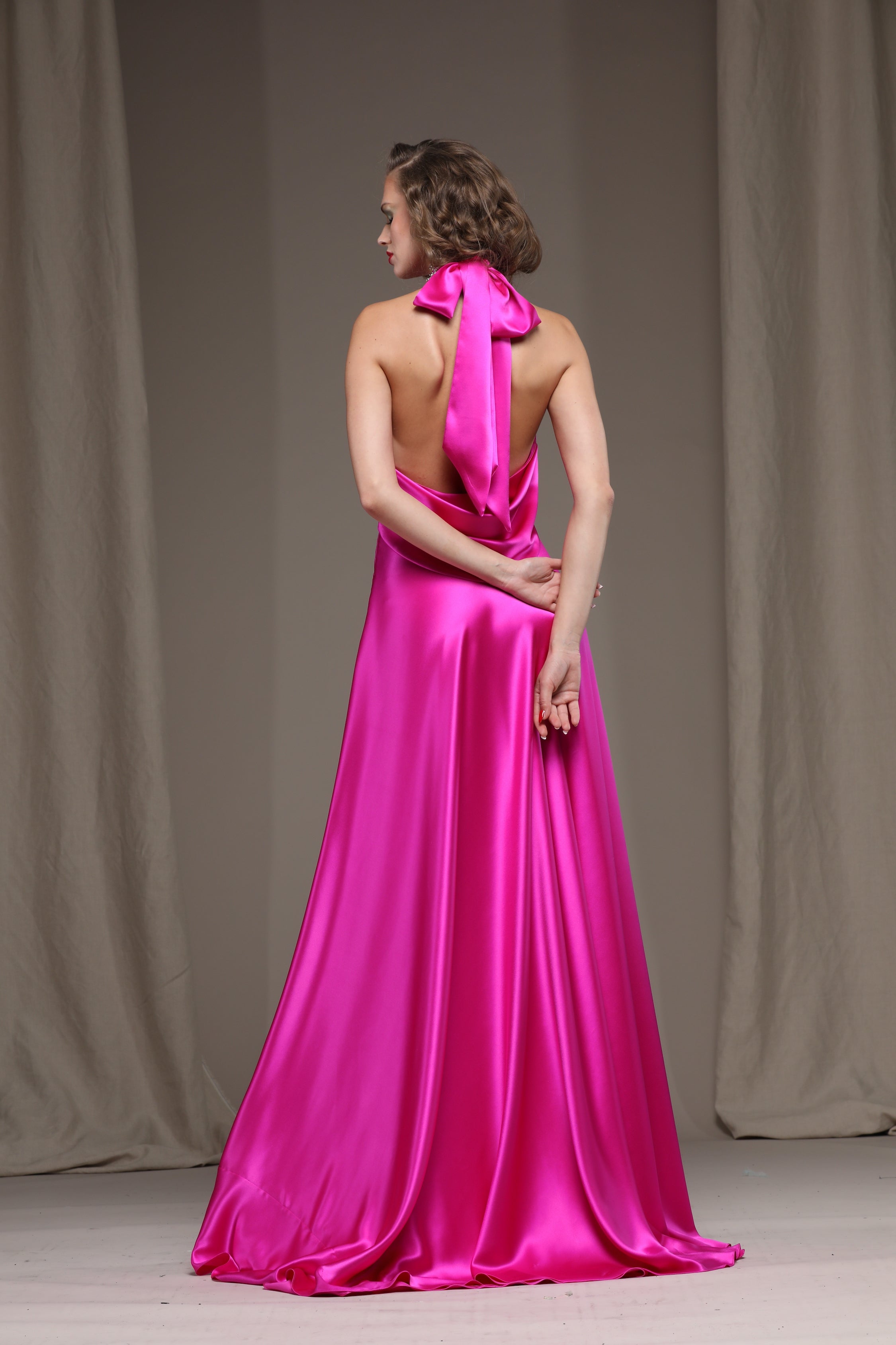 Silk Halter Gown – Naeem Khan Silk Halter Gown – Naeem Khan