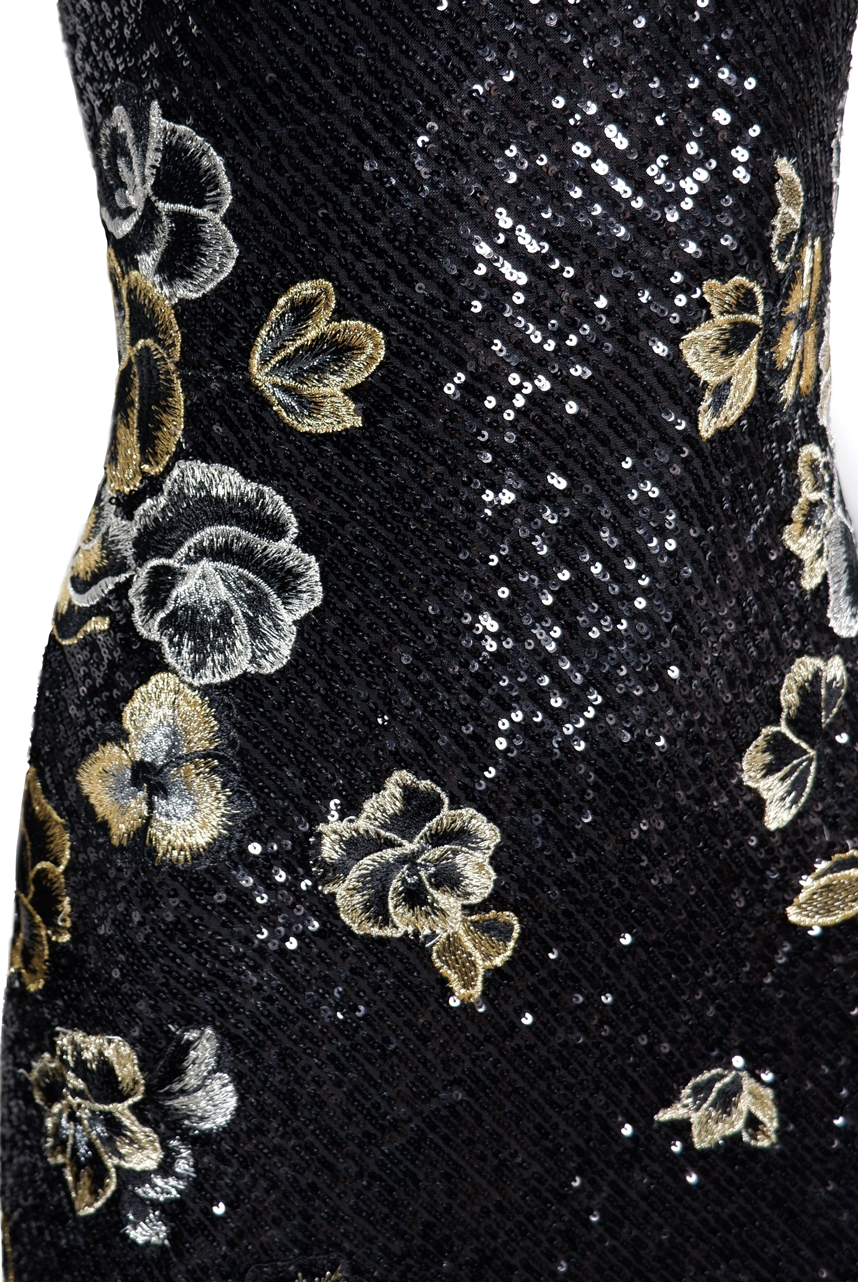 STRETCH SEQUIN JEWEL NECK CAP SLEEVE FIT-AND-FLARE GOWN Naeem Khan STRETCH SEQUIN JEWEL NECK CAP SLEEVE FIT-AND-FLARE GOWN Naeem Khan