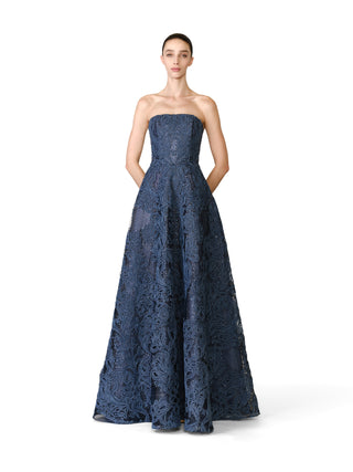 RAFFIA STRAPLESS GOWN